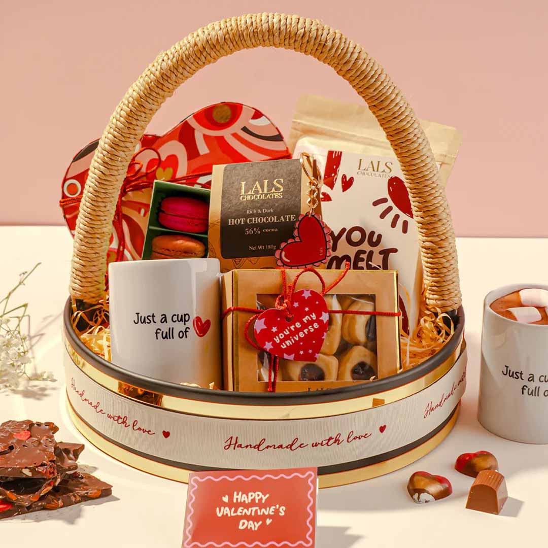 In Love of Hot Chocolate Hamper