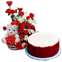 Red Velvet Cake With Splended Basket